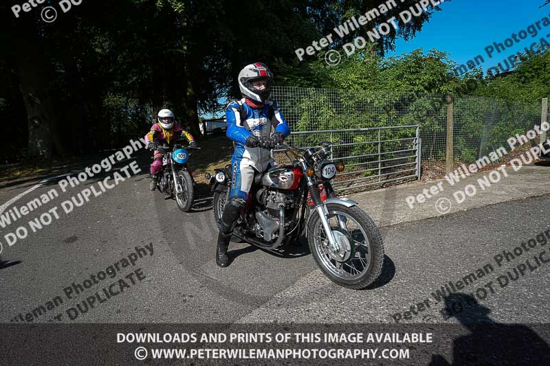 cadwell park;cadwell park photographs;cadwell trackday photographs;enduro digital images;event digital images;eventdigitalimages;peter wileman photography;racing digital images;trackday digital images;trackday photos
